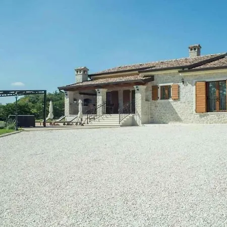 In - Istrien 51827 Holiday home *